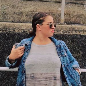 Meet your Posher, Sharon